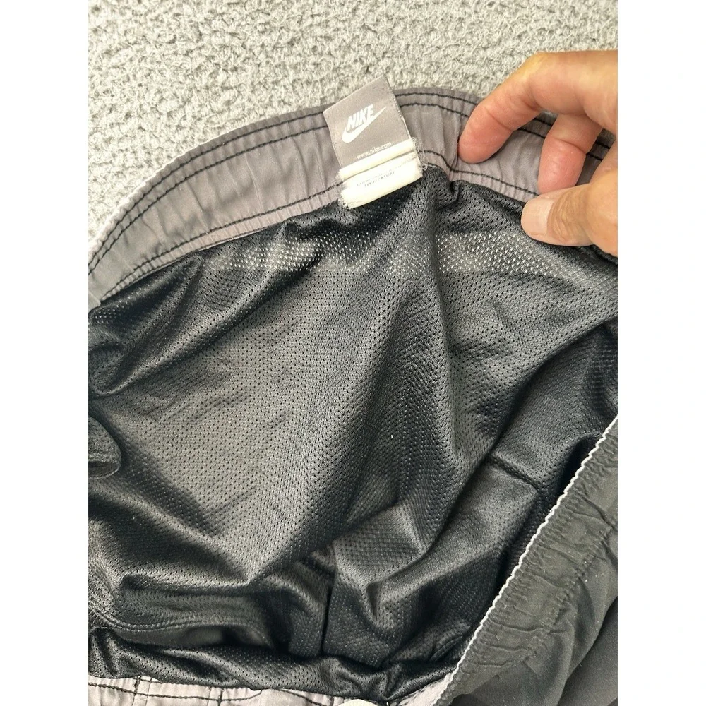 VTG 1999 Nike Swim Trunks Shorts Mens XL Black White Side Panel 712743 Y2K 90s